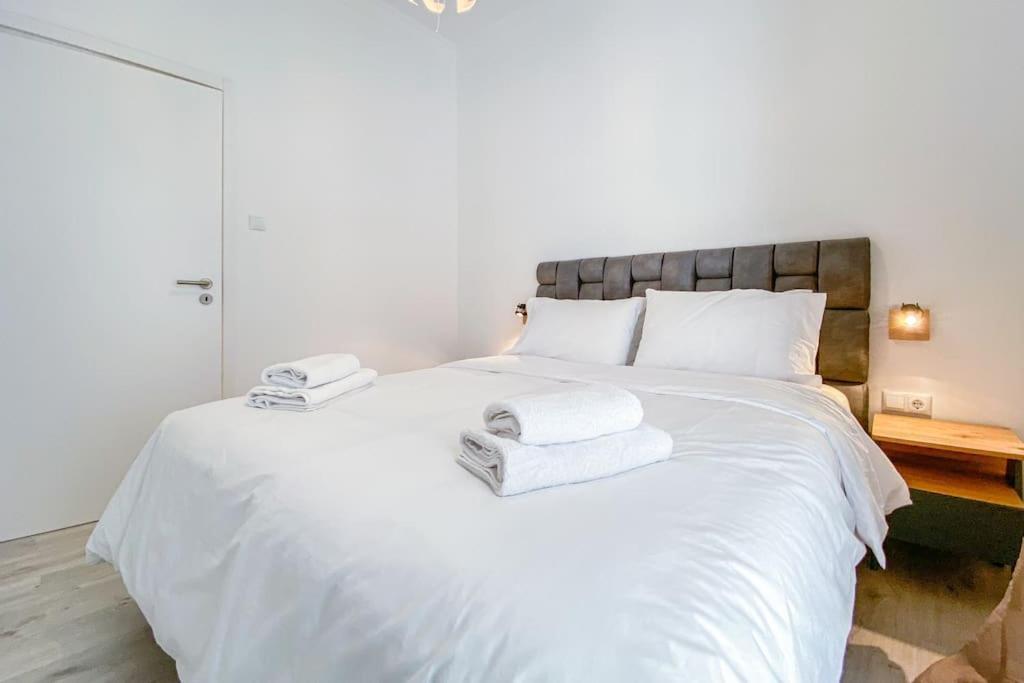 Syntagma Square, 60sqm Platinum *